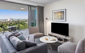 Oaks Brisbane On Margaret Suites